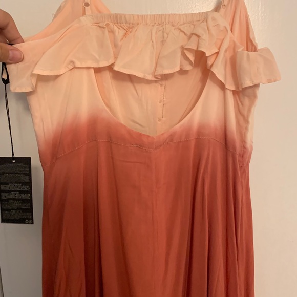Forever 21 Peach Ombré Maxi - Picture 5 of 8